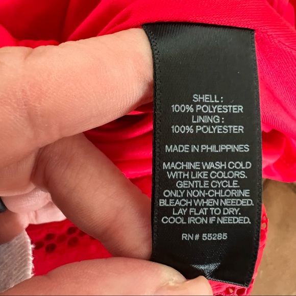 Express fit and flare red dress - Picture 8 of 8